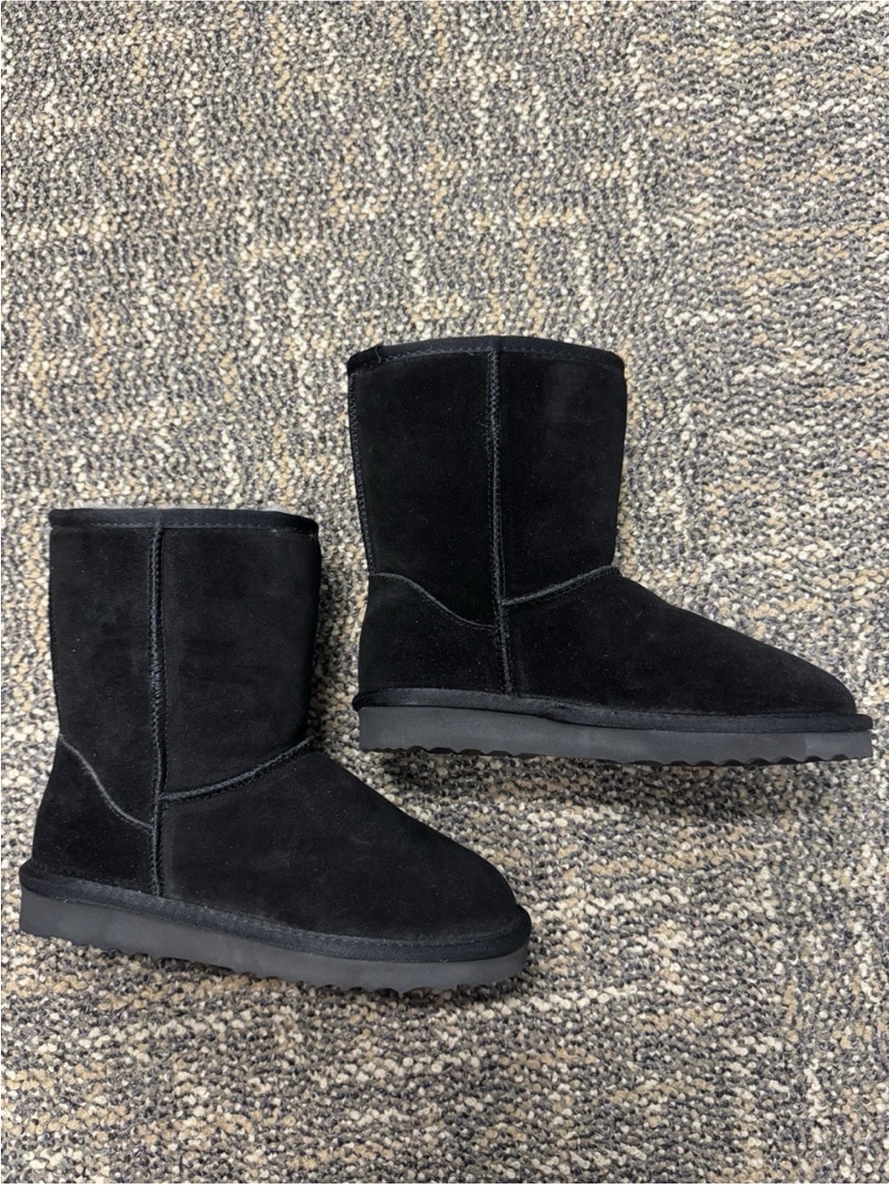 Quince Size 6 Black Australian Shearling Suede Ankle Boots Cozy Winter Warm